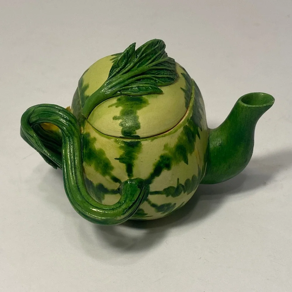 Unbranded Watermelon Miniature Teapot Green Red Decorative